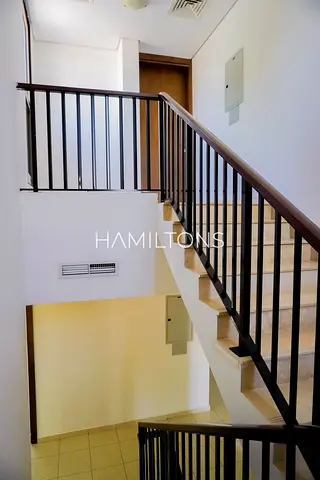 Family Home in Secure Community | Spacious Villa | Resale