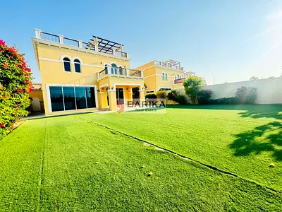 Luxury 4BR Nova Legacy Villa |Lake View District 9