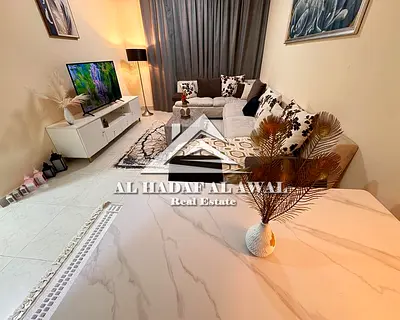 شقة غرفتين وصالة بإطلالة مميزة في التعاون