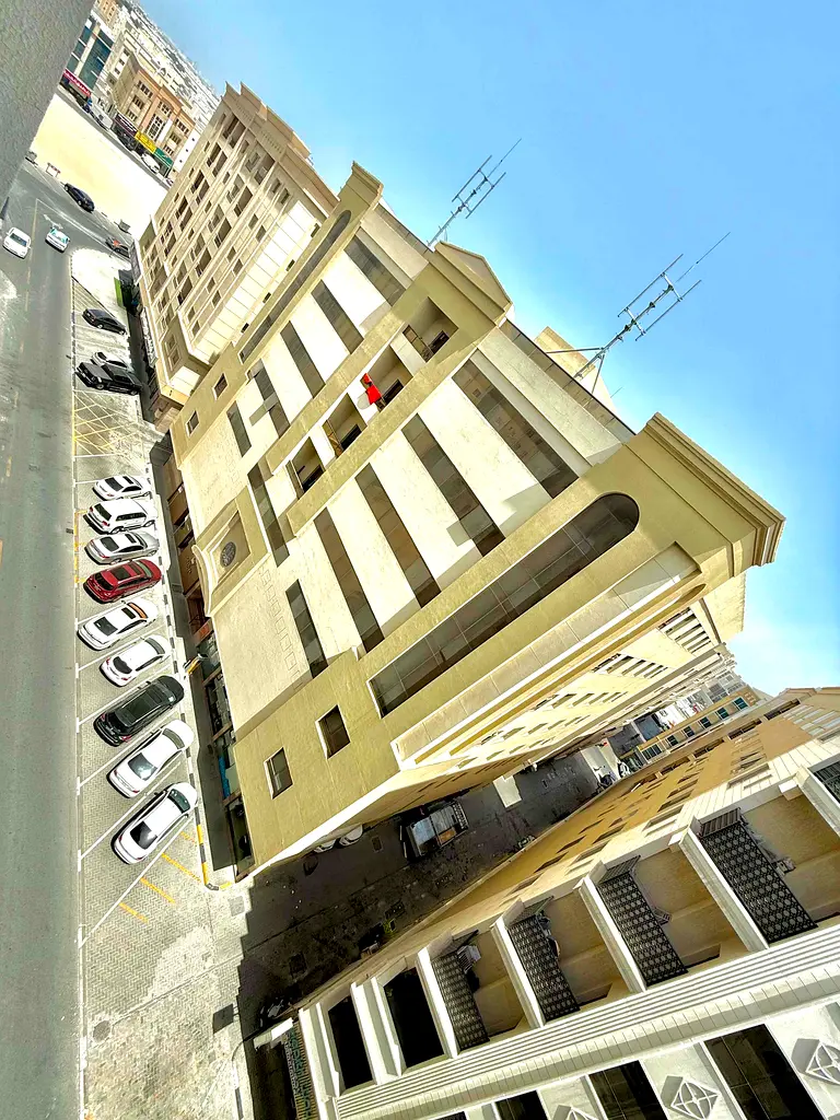 gallery-image