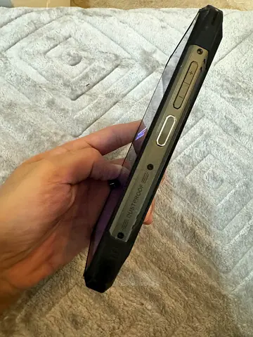 Outsider Portable Gaming Device