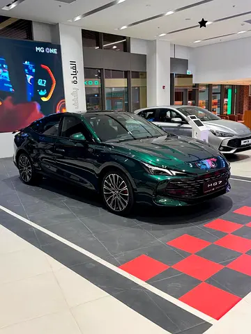 5 Y MG WARRANTY |   MG 7 luxury emerald green