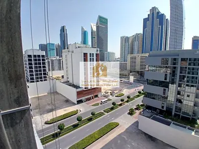 Spacious 1 Bedroom Apartment | Prime Location