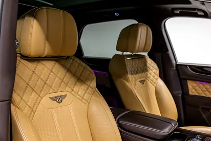 2021 Bentley BENTAYGA — миниатюра 11
