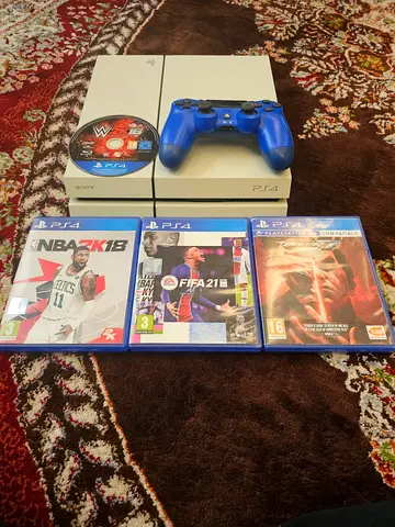 “PS4  + 1 Controller + 4 Games  – Excellent Condition”