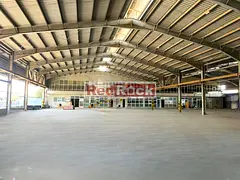 67,800 Warehouse for factories and Storage, 175KW
