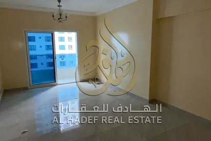 🏡 شقة 3 غرف وصالة للإيجار – المجاز 2، الشارقة | باركن مجاني ومساحات واسعة