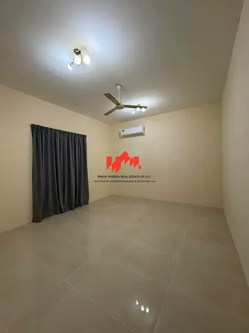 Spacious 5BR Villa in Al Dhait South: Family Villa