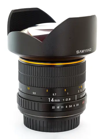 Samyang 14mm f/2.8 Lens - Canon Mount