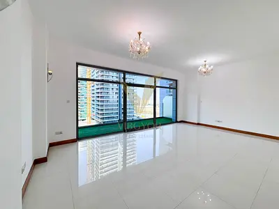 Spacious 2BR + 3 Bathrooms | Appliances Included