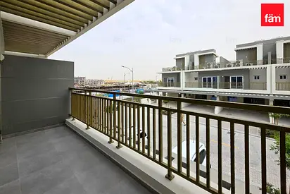 Brand New 3br Townhouse| Closed Kitchen