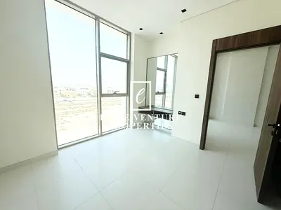 BURJ ARAB VIEW | ELEGANT 2-BHK | PRIME LOCATION