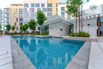 Ready to move-studio- balcony -close to the mall