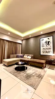 Premium 1BR Apartment | Furnished | DAMAC Paramount Tower B