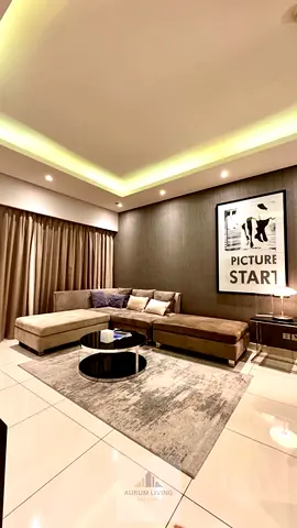 Premium 1BR Apartment | Furnished | DAMAC Paramount Tower B