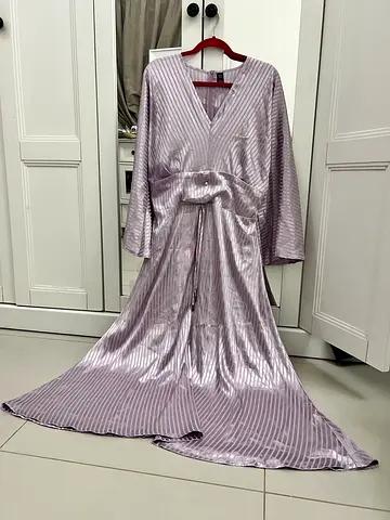 Shein brand newElegant Purple Dress (size medium to large)