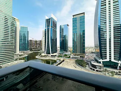2 BEDROOM | GREEN LAKES S2 | Balcony Apartment