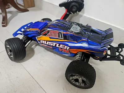 Traxxas Rustler VXL 3s