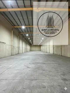 Huge Industrial Warehouse 16,500 Sqft 320 kW Power with Worker Housing