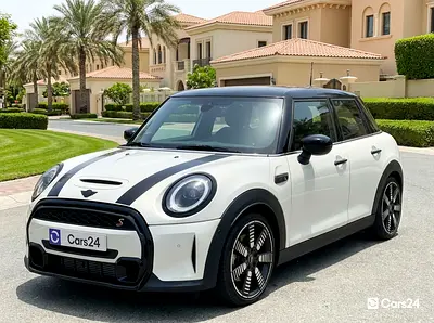 AED 1,366/month | 0 DP | Manufacturer Warranty | Service History | 30 Day Return | MINI COOPER 2024