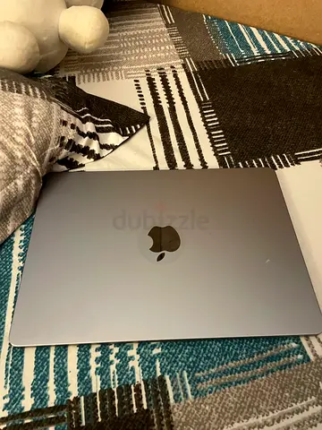 MacBook Air M2