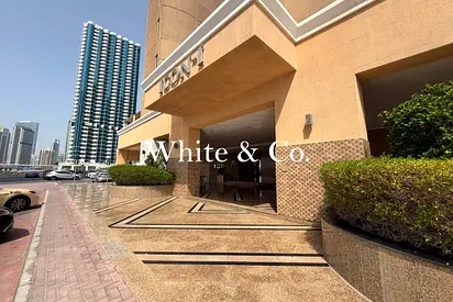 Furnished | Upgraded Unit | Move in Ready