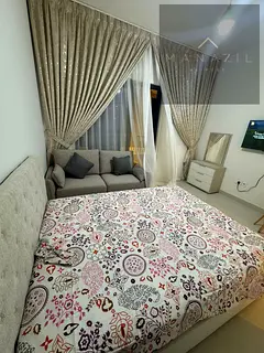 Studio apartment in Maryam Island with a balcony and a stunning view
