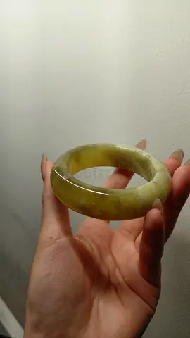 Vintage Green Jade Bangle