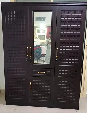 Brand new 3door wardrobe available