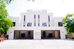 Contemporary Luxury Villa in Exclusive Community | Resale