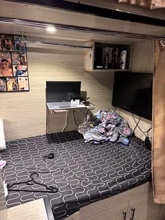 Cozy Bedspace near DIC Metro