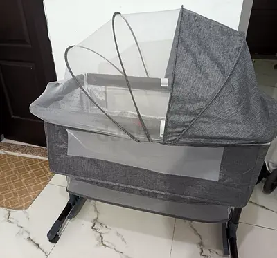 Baby cradle for sale