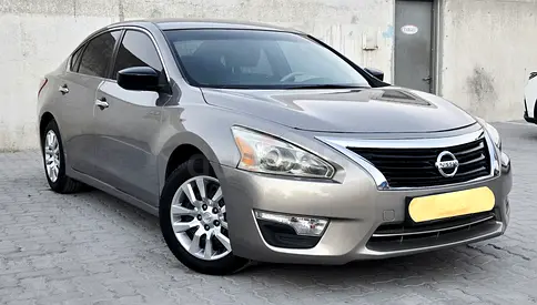 NISSAN ALTIMA Model 2013 GCC SPECS SERVICE HISTORY AL HABTOOR VERY CLEAN GOOD CONDITION