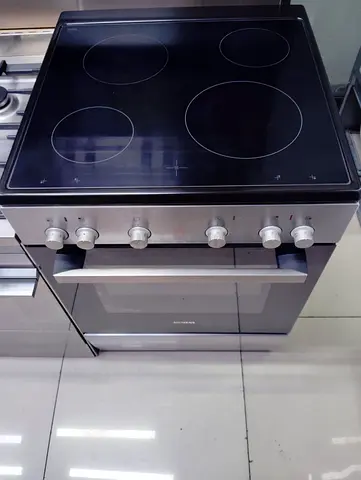 Siemens four burner cooker electric ceramic 60cm