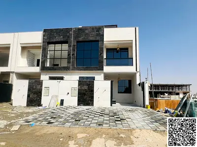امتلك فيلا بسعر شامل رسوم التسجيل والتمليك طابقين وروف تشطيب شخصي موقع ممتاز الفيلا تكيف مركزي بالكامل : 1750  قدم²