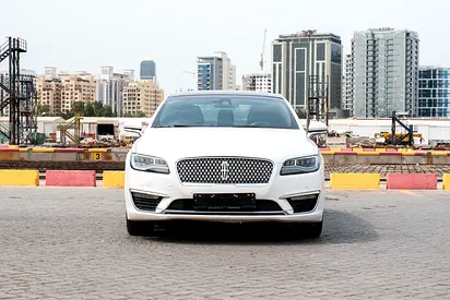 2018 Lincoln MKZ 照片 2