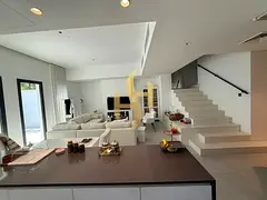 VILLA FULL FURNITURE-WITH SWIMMING POOL-BIG SIZE AND GOOD LOCATION