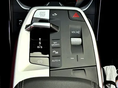 2024 BMW X1 — миниатюра 18