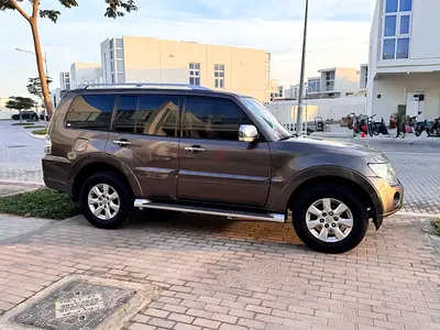 Mitsubishi Pajero GLS  - 4X4 GCC Specs - Reliable SUV