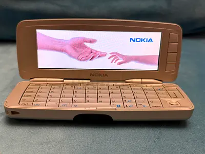 Nokia 9300 Communicator