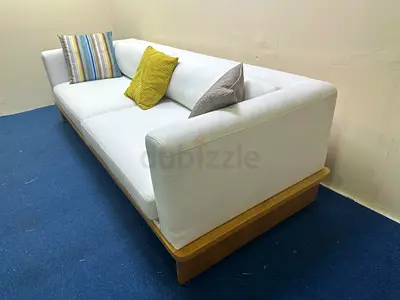 Perfect condition cratebarrel three seater sofa