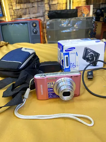 pink handycam Samsung كميرا صغير