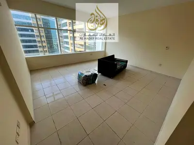🏡 للإيجار السنوي – غرفة وصالة  بأبراج الهورايزون – الرشيدية 1 – عجمان