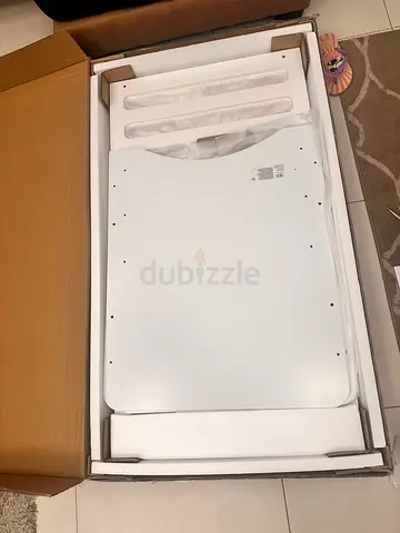 Stylish White Baby Crib for Sale