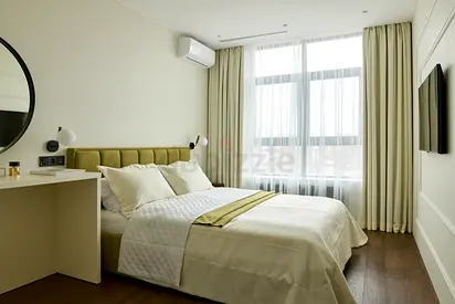 Modern Bedroom Set with Soft Tones