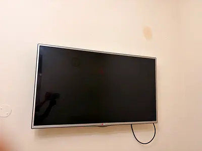 LG Flat Panel TV for Sale