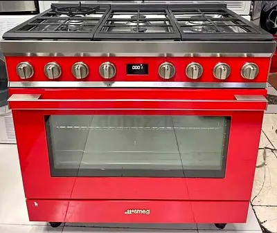 Smeg latest model top gas with electric oven 90cm