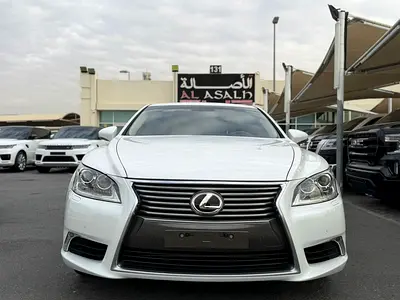 لكزز LS460 L خليجي وكالة الفطيم مالك واحد