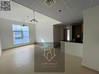 غرفتين وصالة السيتي تاور مساحة كبيرة 2 حمام مطبخ مفتوع مع بلكونة موقع مميز جدا