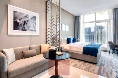 Luxurious Studio | Amazing Canal View | Available Now